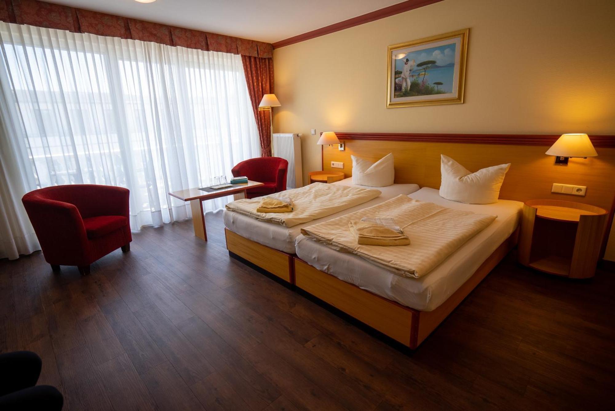Hotel Esplanade & Aparthotel Rialto Binz Exterior photo