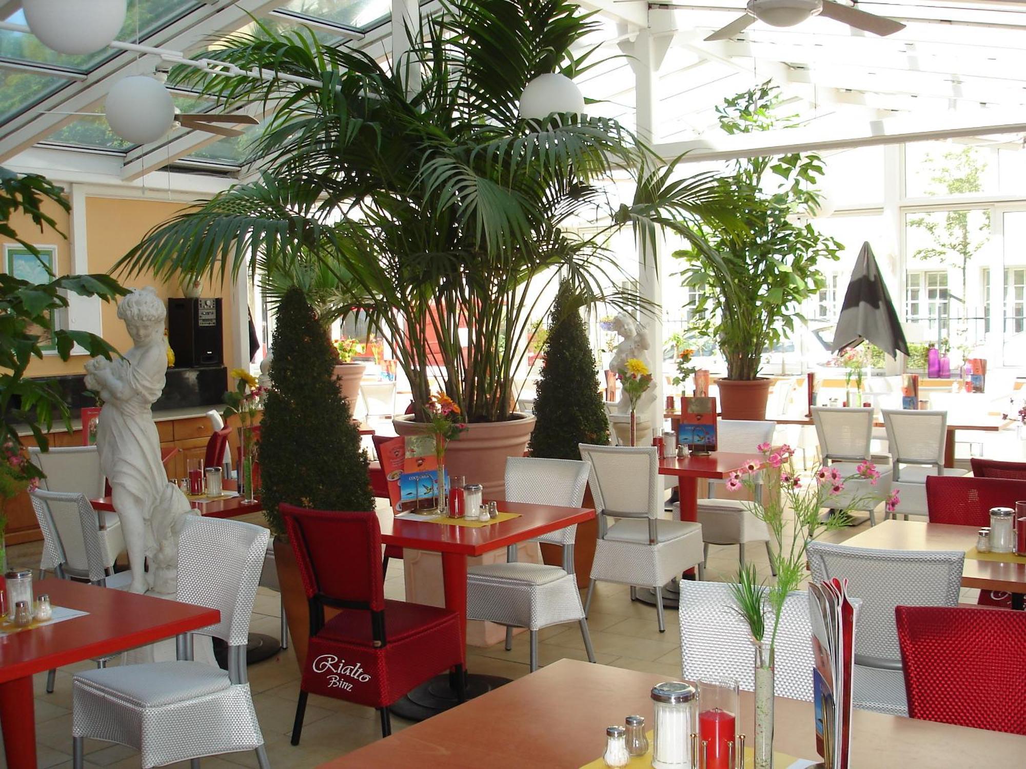 Hotel Esplanade & Aparthotel Rialto Binz Exterior photo